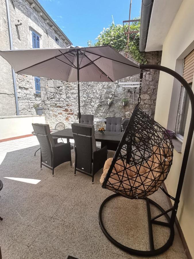 Apartment Branko With Terrace, Old Town Labin Labin  Eksteriør bilde