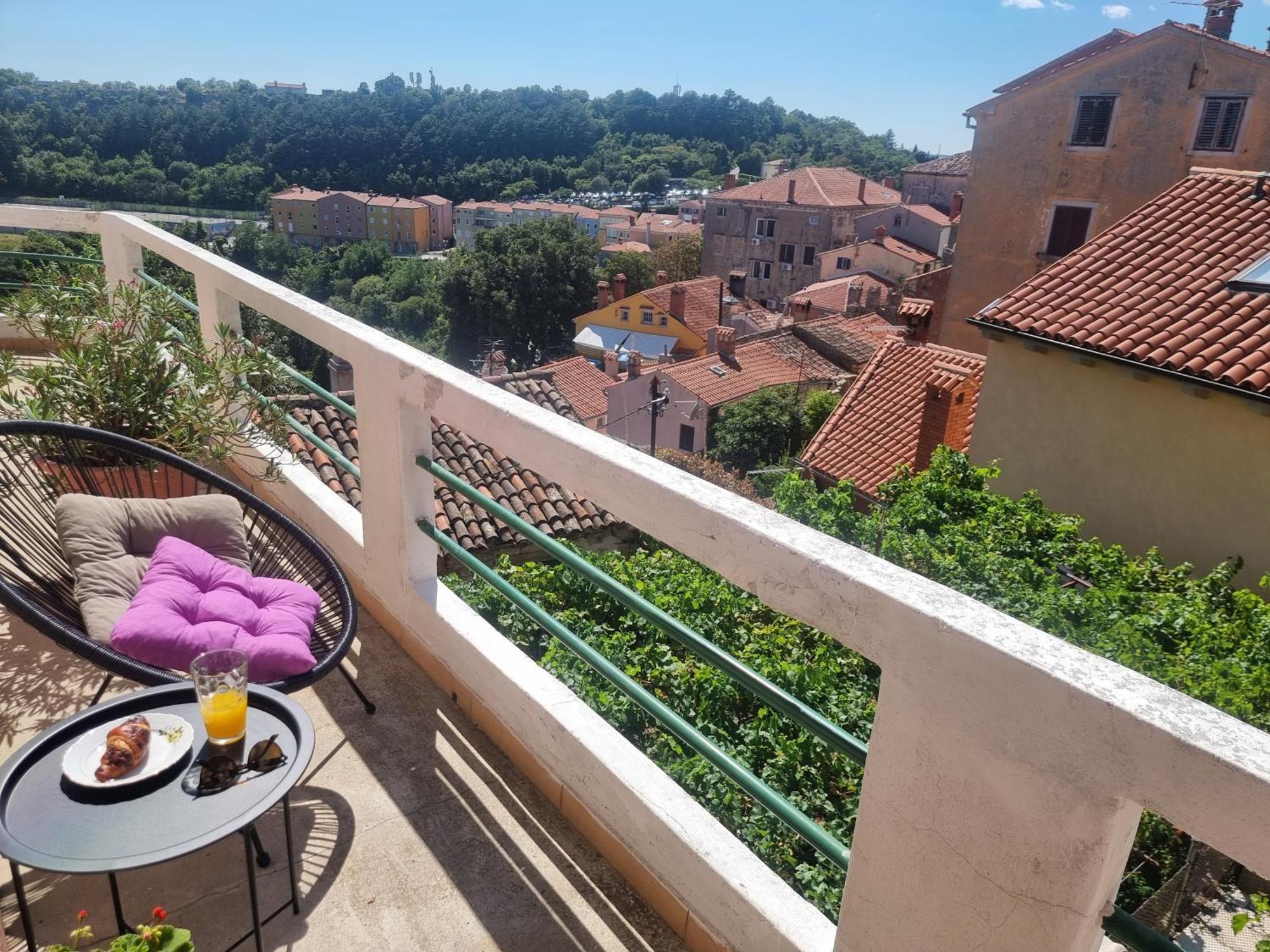 Apartment Branko With Terrace, Old Town Labin Labin  Eksteriør bilde