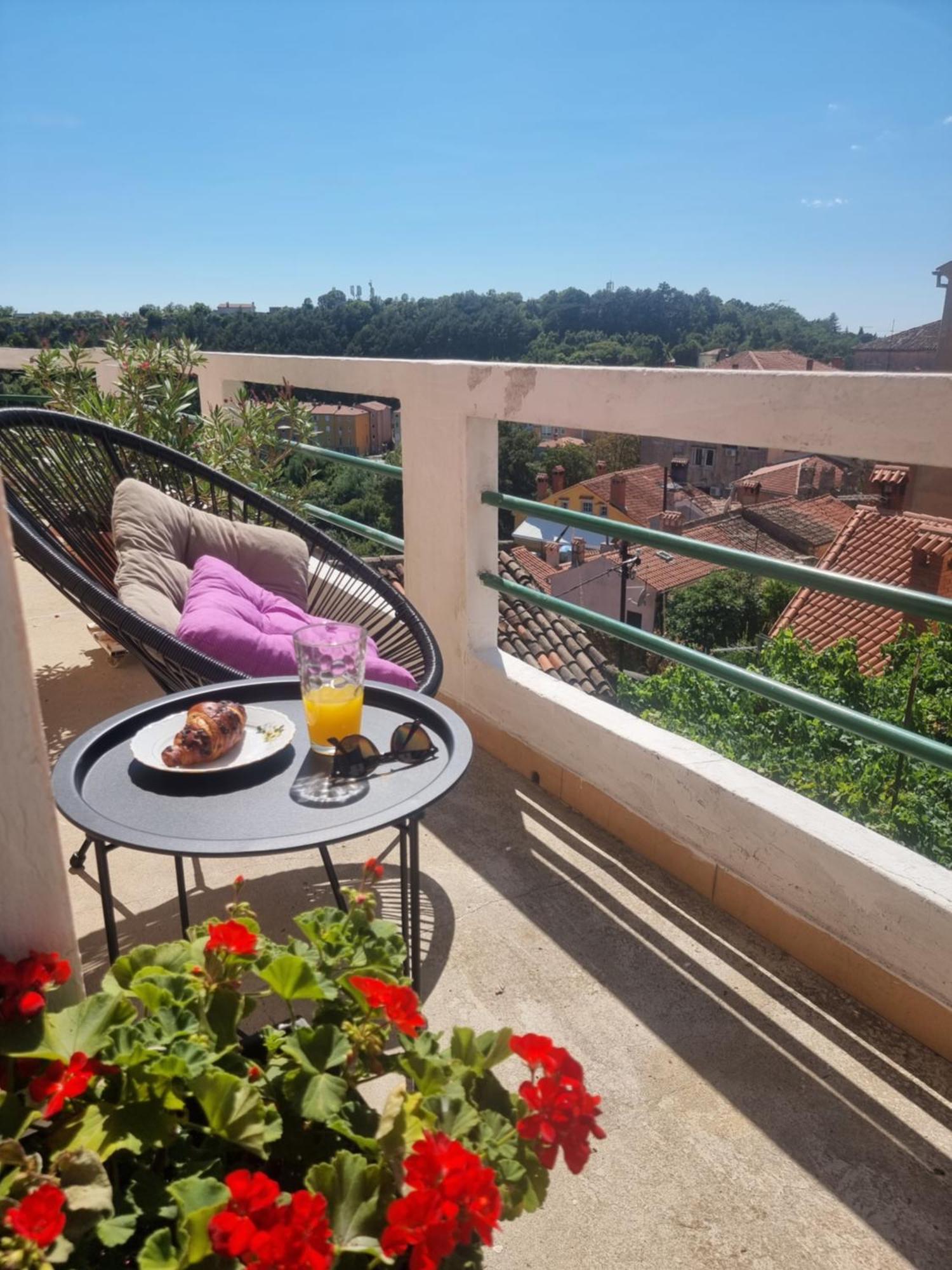 Apartment Branko With Terrace, Old Town Labin Labin  Eksteriør bilde